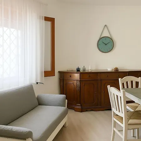 דירה Azzurro E Scogliera Torre San Giovanni אליסטה